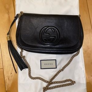 GUCCI SOHO CHAIN CROSSBODY